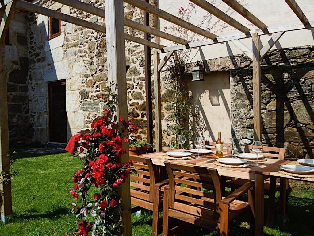 Pazo De Lemaio Guest House Laracha Exterior photo